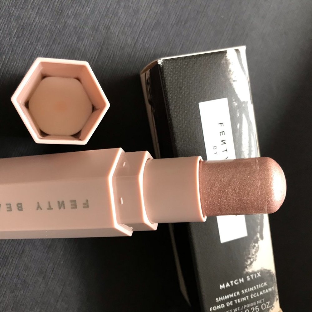 Fenty Beauty Match Stix in Starstruck *NIB*